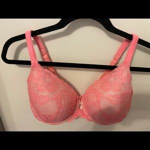Victoria’s Secret Bra